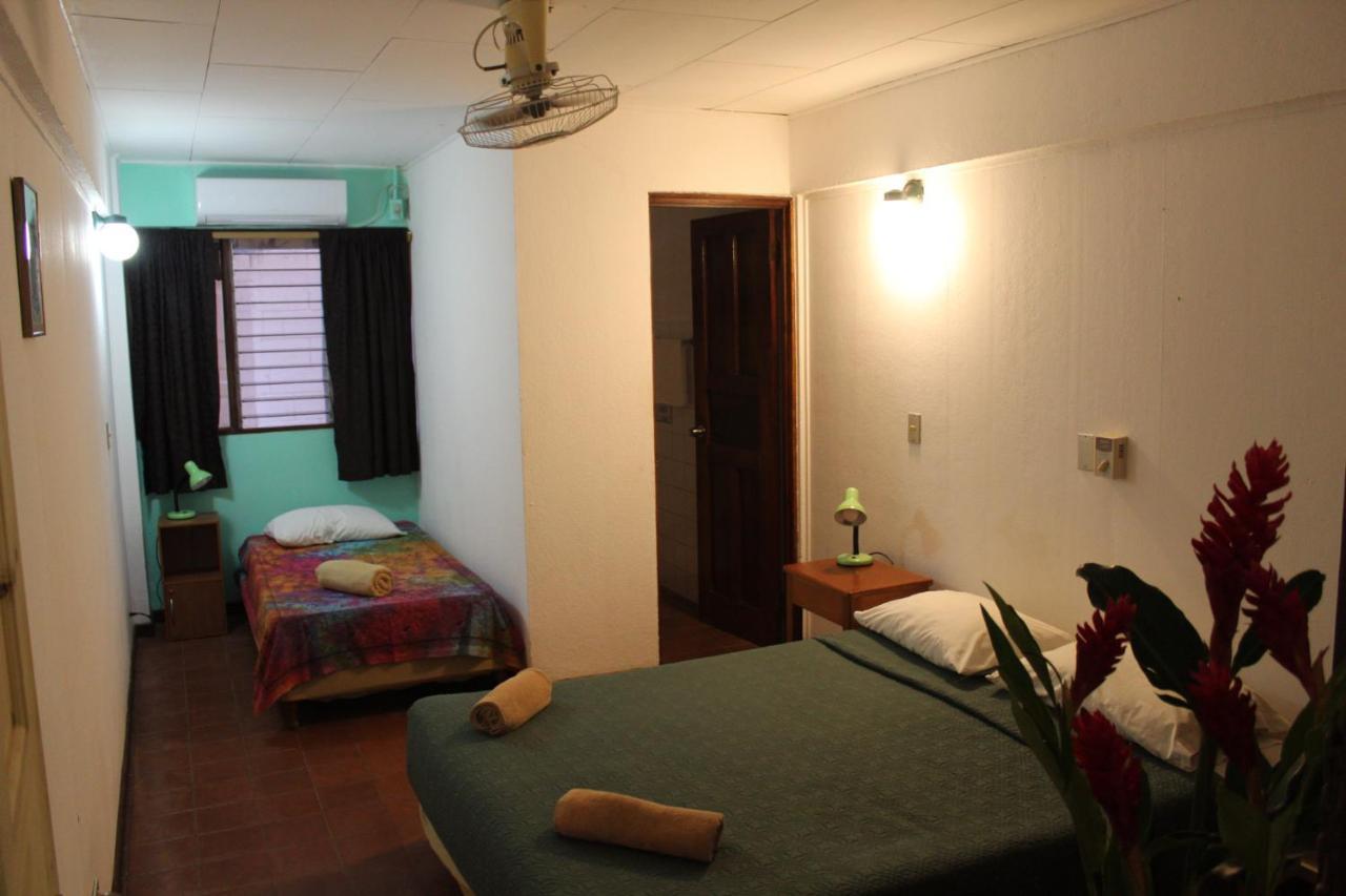 Hostel Tajalin Montezuma Ngoại thất bức ảnh